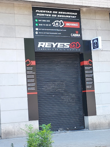 Cerrajería Reyes Sabadell - Ahora también llaves de coche