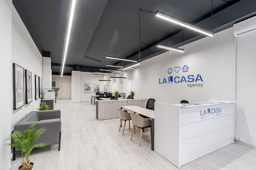 La Casa Agency