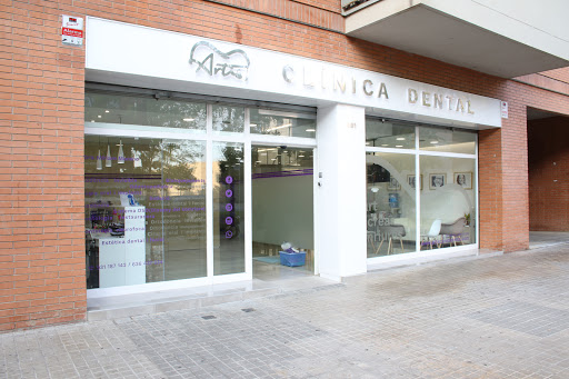 Artís Clínica Dental Dentista Sabadell