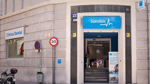 Clínica Dental Sanitas Milenium Sabadell Centre